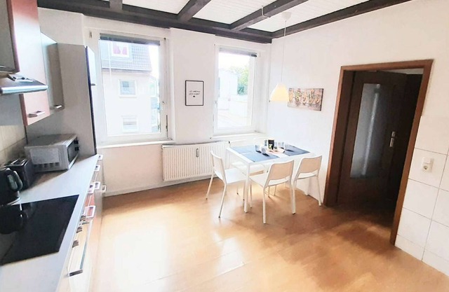 VE02 modern holiday flat with WiFi