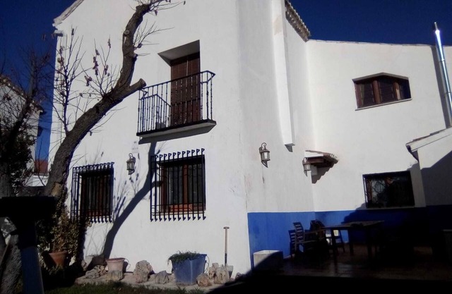 Vega del Tajuña Rural House (Armuña de Tajuña)