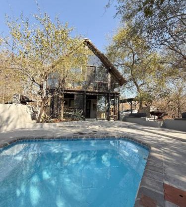 Veni Vidi Amavi Luxury Safari Treehouse