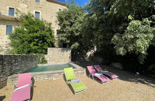 Vertical townhouse outstanding view with private pool