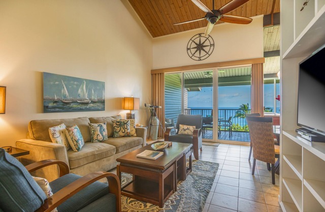 Very Private location. Amazing View. The Cliffs 6302, 1 Vehicle Parking Included