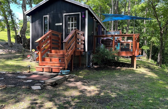 Vibrant Cabin On the River, Sparta #hiking #kayak