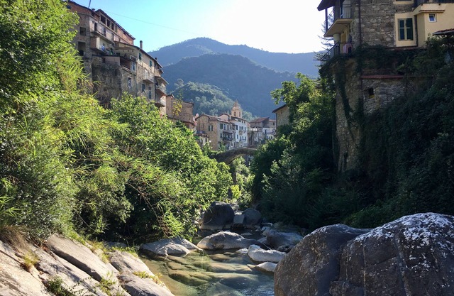 Vicino al cielo- Near the sky, light-filled oasis of calm for relaxed days