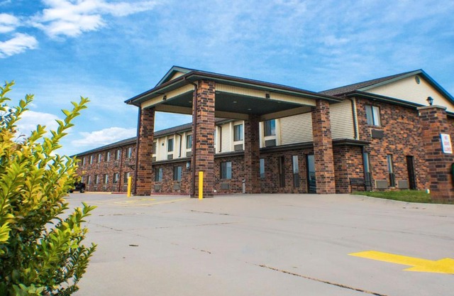 Victorian Inn & Suites-York