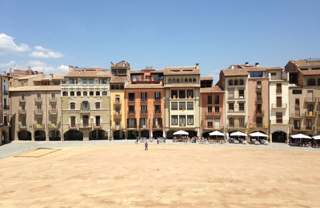 Vicus Apartments, with excellent views of the Plaza Mayor de Vic