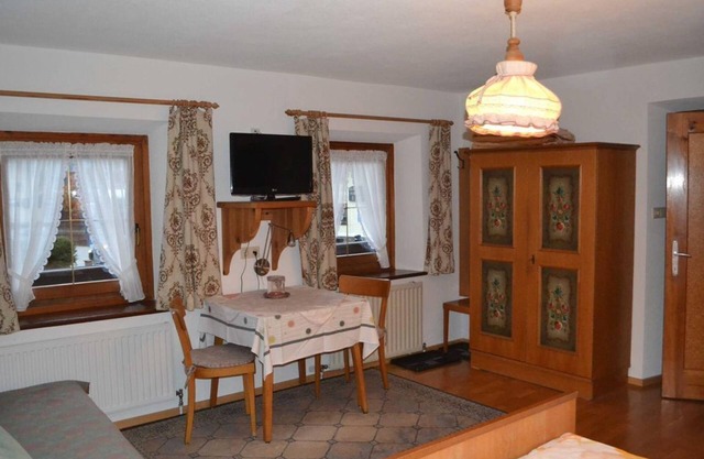 Vierbettzimmer mit Dusche und WC - Landhaus Mayer