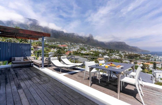 View Talay Apt - Panoramic Views & walk to beach
