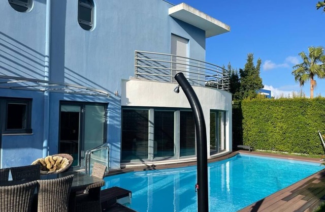 Villa à 25 Minutes de Lisbonne & 10 min de la mer