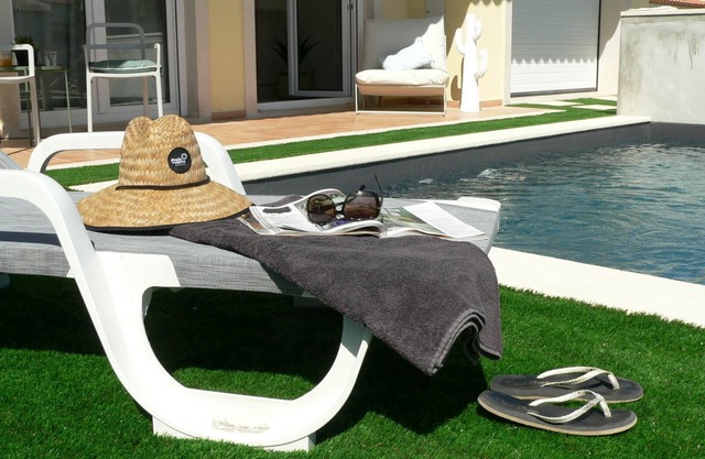 Villa 4/10 pers with private pool on the edge of the Óbidos lagoon