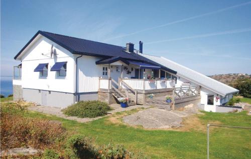 Villa Adenäs