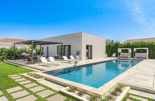 Villa Alfeo - Six Bedroom Villa, Sleeps 12