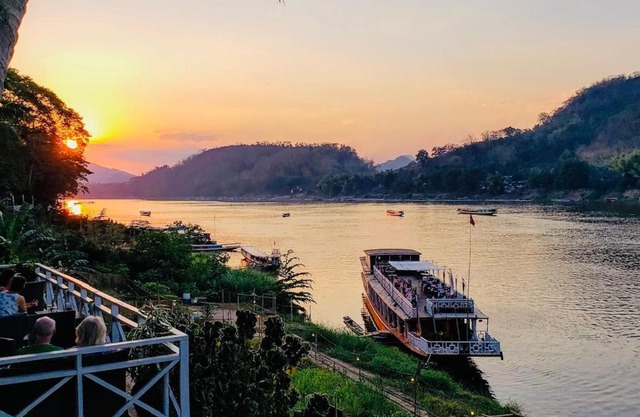 Villa Alounsavath Mekong Riverside