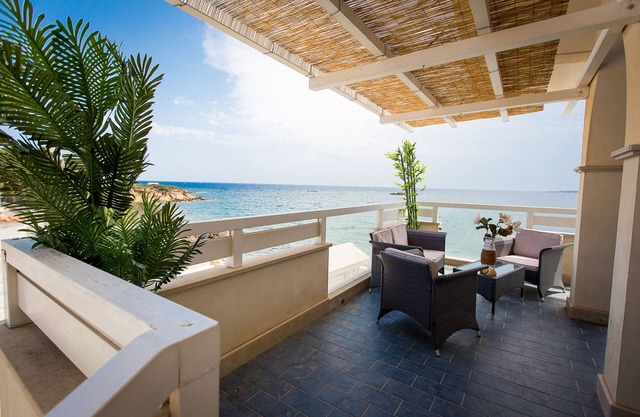 Villa Amateia Cyane seafront Indep. apt. 2/4 people - Syracuse - Plemmirio Park
