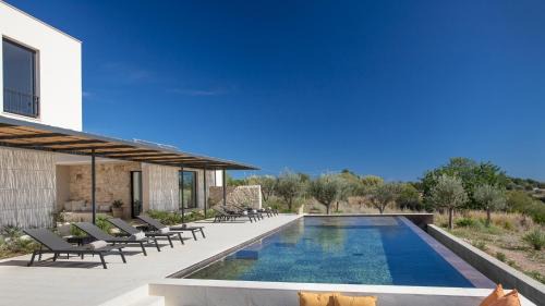 VILLA AMORE 8, Emma Villas