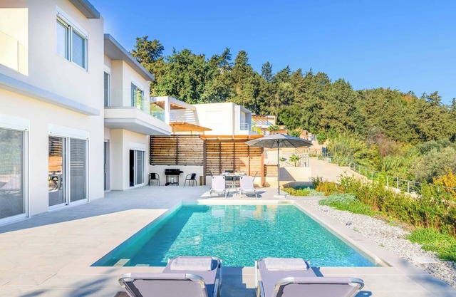 Villa Anastazia - Two Bedroom Villa, Sleeps 4