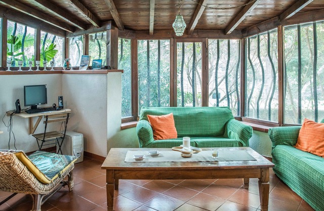 Villa Ancilo 'apartment in villa a stone's throw from the Gulf of Sferracavallo