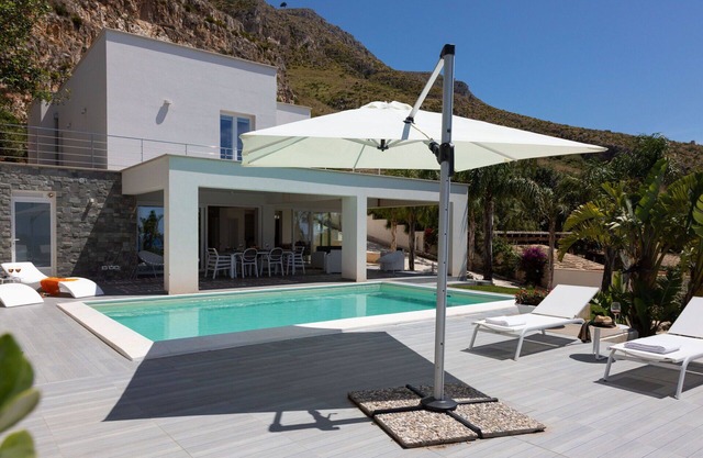 Villa Annalisa - Vacation villa rental with private pool near Trapani, Sicily
