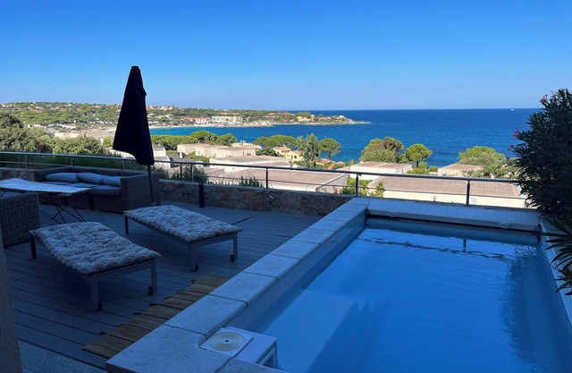 Villa apartment Terrace 200 m Panoramic sea view swimming pool beach