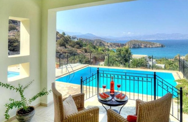 Villa Ares with private pool and a spectacular seaview 150m from the beach