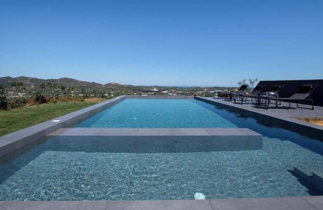 Villa Arithea Summary