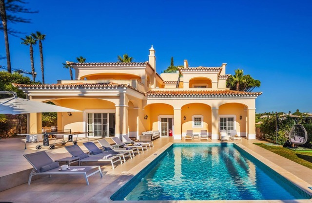 Villa Arresia - Five Bedroom Villa, Sleeps 10