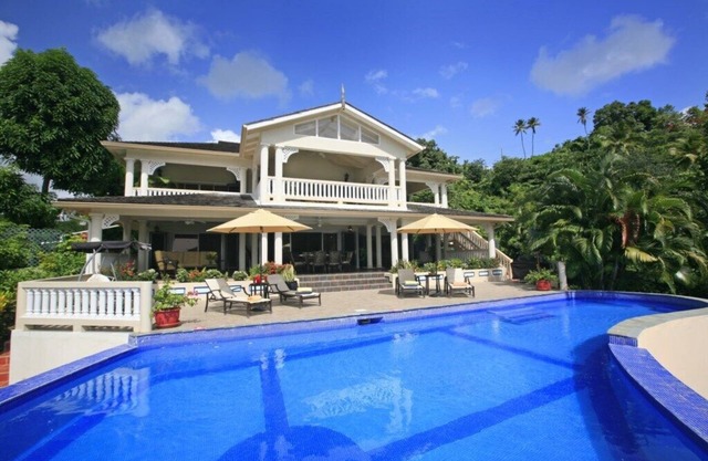 Villa Ashiana in Marigot Bay by Personal Villas - Gorgeous Infinity Pool
