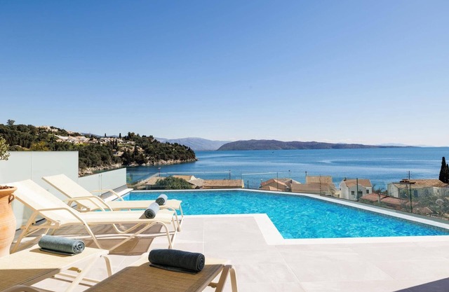 Villa Astrea by Villa Plus