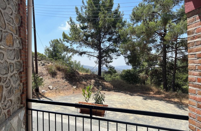 VILLA AURA
