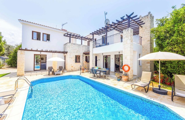 Villa Ay Kyriaki - Three Bedroom Villa, Sleeps 6