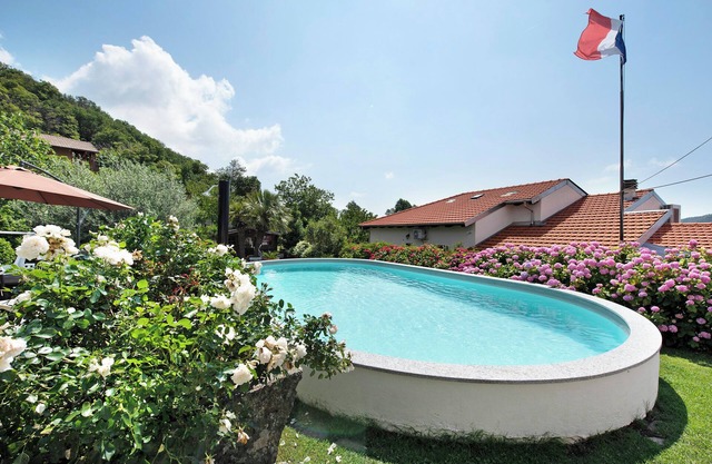 Villa "Barcollo House - Piscina nel Verde" with Sea View, Pool & Wi-Fi