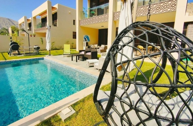 Villa Bay
