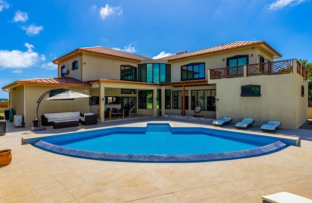 VILLA BELLE