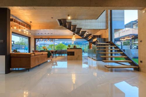 Villa Besca with heated infinity pool