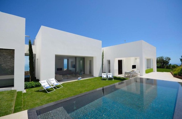 VILLA BONITA - REF 216