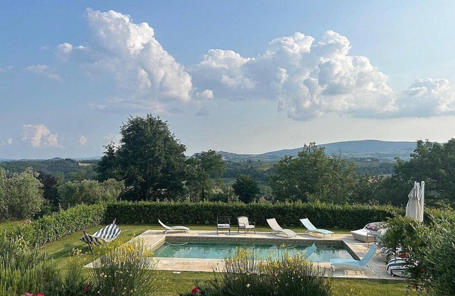 Villa Bruma: A welcoming two-story apartment that is part of a villa surrounded by meadows and by green hills, with Free WI-FI.