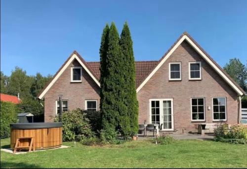 Villa BUITENLUST 40 km From Amsterdam