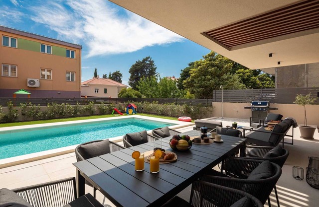 Villa Campanella with Pool