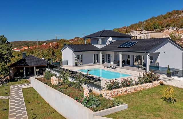 Villa Casa De Lux - luxury villa for perfect relaxing holiday