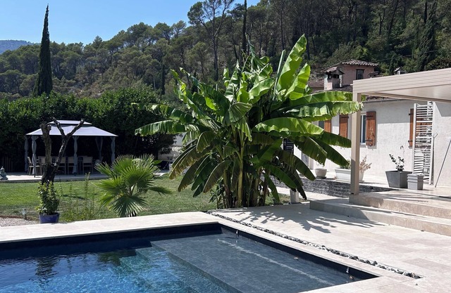 Villa Casita, exceptional, 20min from Nice and Monaco, swimming pool, jacuzzi, table tennis.