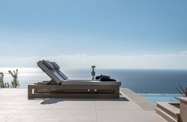 Villa Cielo Free* Heated pool & Stunning Seaview!