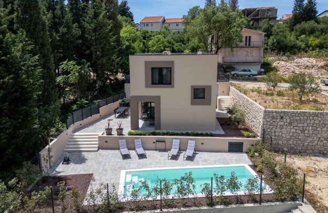 Villa D Cube by Villas Guide