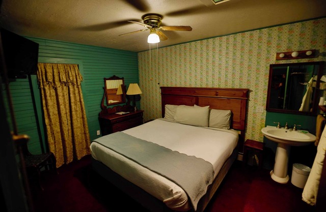 Villa Dallavalle Room 6