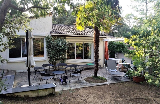 Villa Dans Parc Privé au Calme Avec Accès à la mer