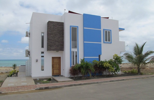 Villa De Luxe Abordable, Vue Sur Mer- Affordable Luxury Villa, Ocean View