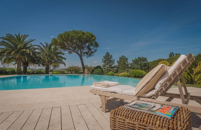 VILLA DEI PINI - Camerano, villa with pool