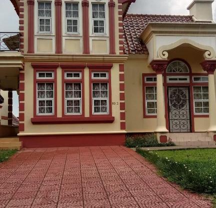 Villa Eindhoven R9/3 Kota Bunga Cipanas Bogor