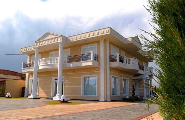 Villa Elena