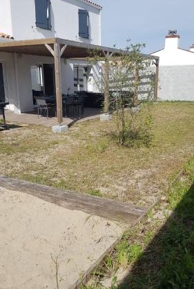 VIlla Elise, lumineuse et proche plage