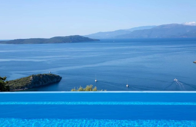 Villa Ethra