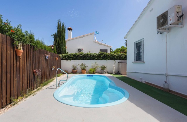 Villa 'Gerona 27' with Mountain View, Wi-Fi and Air Conditioning